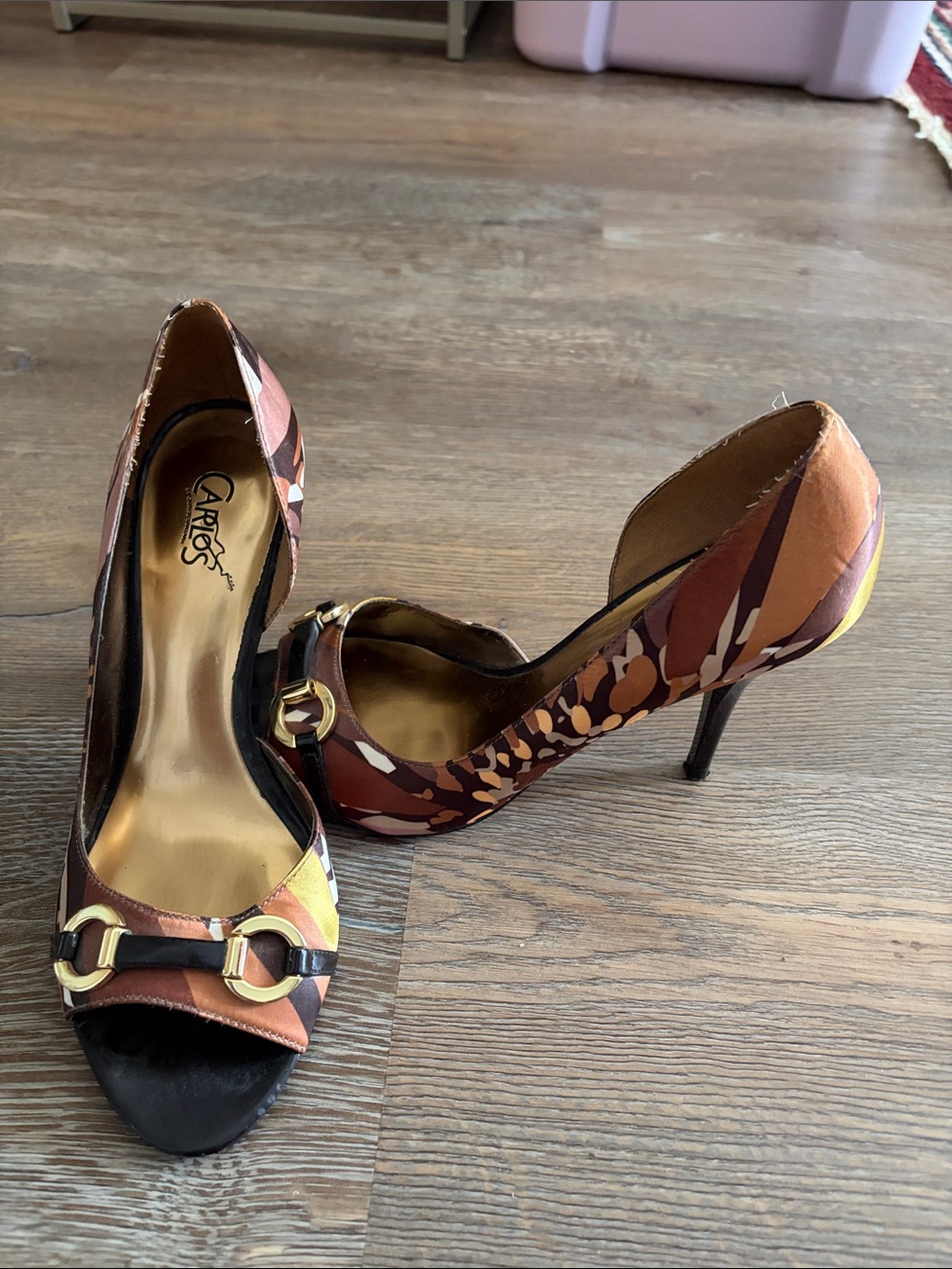 Carlos by Carlos Santana Multicolor Brown Tan Black Gold Buckle Open-Toe Heels - Picture 4 of 4